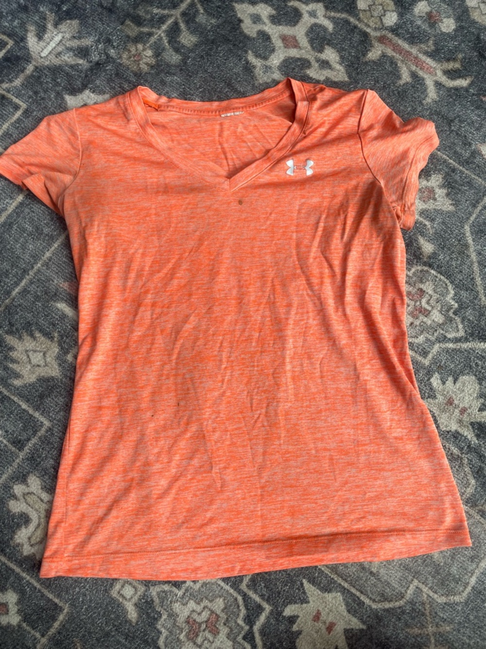 Under Armour Women’s Heathered Orange V-Neck Performance Tee